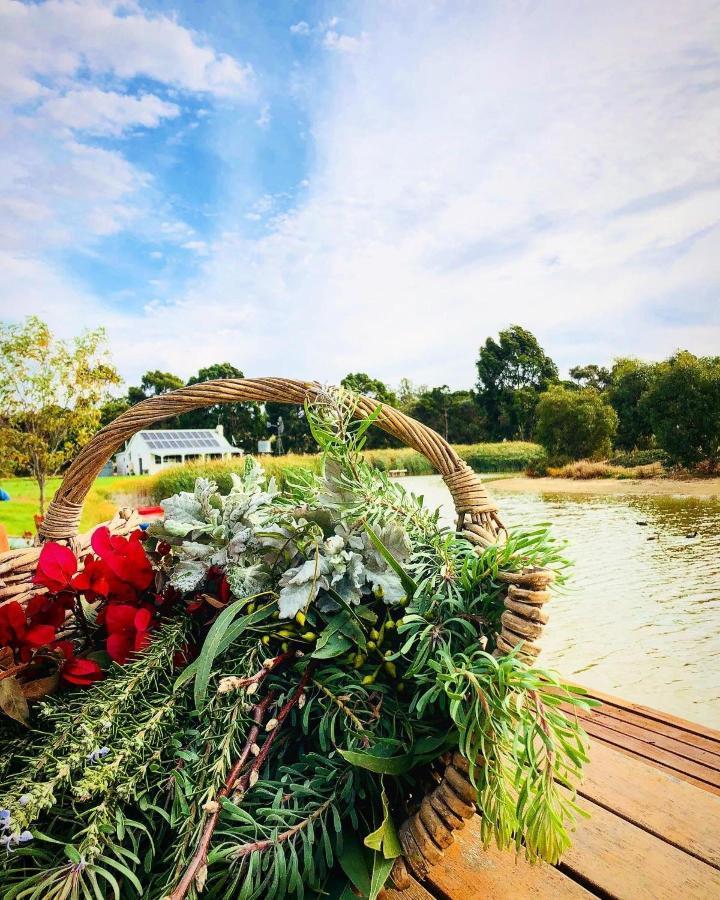 The Lake House Retreat Keith Екстериор снимка